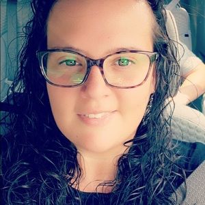 Meet your Posher, Kristina